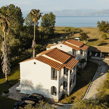 Parakladi Seaside Retreat Leilighet Lefkímmi Eksteriør bilde
